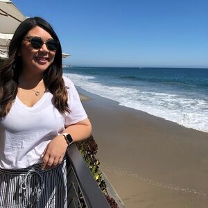 Meet your Posher, Janelle